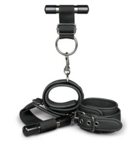 Menottes pour porte Door Jam Simili- Bondage & Attaches en stock sur Fun et plaisirs