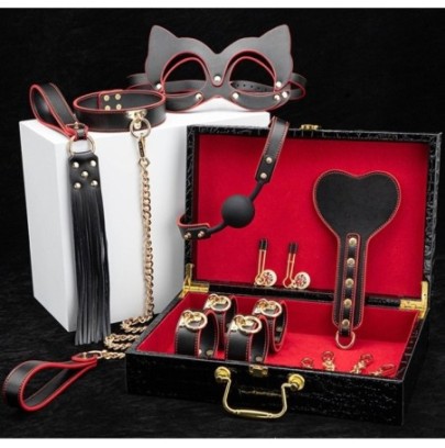 Coffret SM Bondage 8 Pièces Noir-Rouge- Kit SM en stock sur Fun et plaisirs