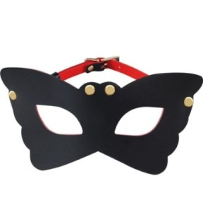 Masque Black Butterfly Noir et Rouge sur fun et plaisirs - vente de sextoys pas cher